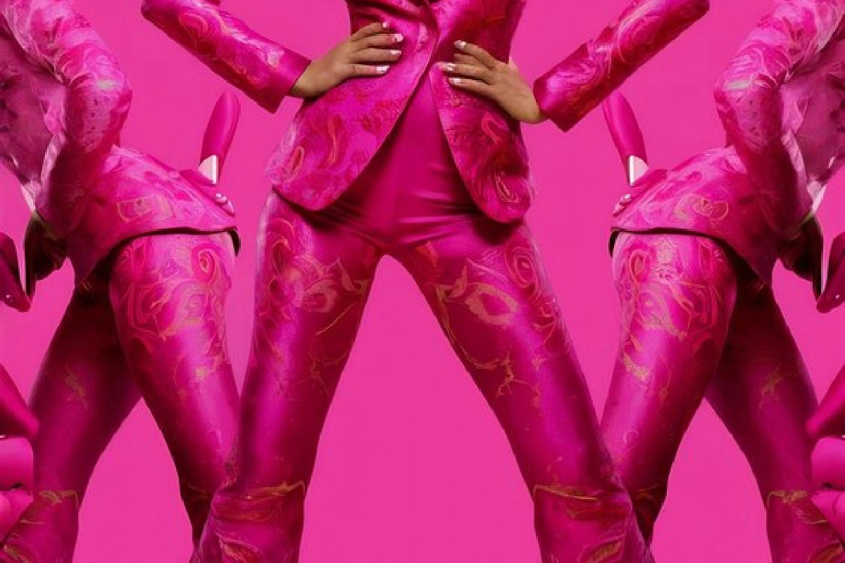 Riutilizzare i vecchi vestiti è di moda: 3 nuovi usi per le magliette consumate